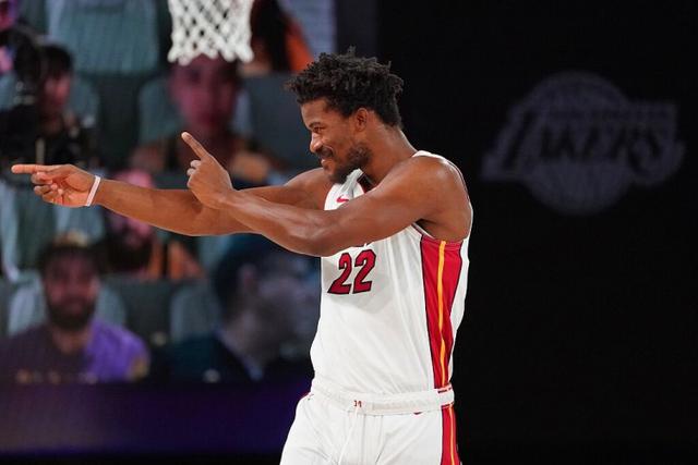 巴特勒8中1热火负魔术 恩乔缺阵雄鹿大胜76人