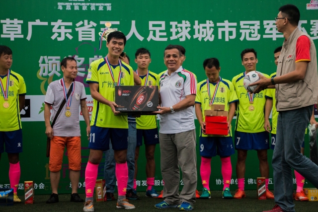 德尚：没有惩罚姆巴佩 只是觉得他不来对他更好