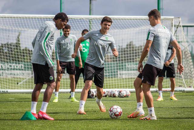 意甲-劳塔罗世界波图拉姆破门 国米3-1恩波利