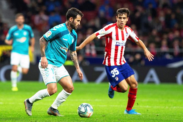 贝尔预测赛季末冠军 欧冠皇马 金球奖姆巴佩